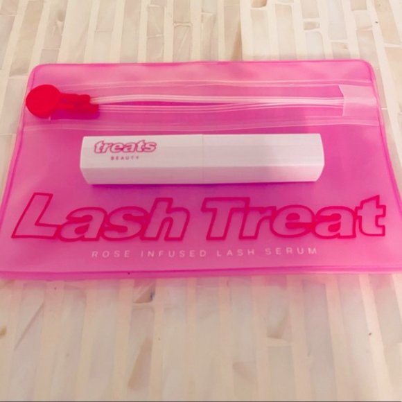 ❣️2/$36 NIB TREATS BEAUTY Lash Treat Rose Infused Lash Serum Full Size 3mL $65 - Picture 3 of 16